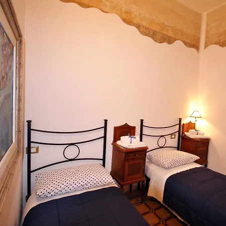 Bed & Breakfast Grand Lori *